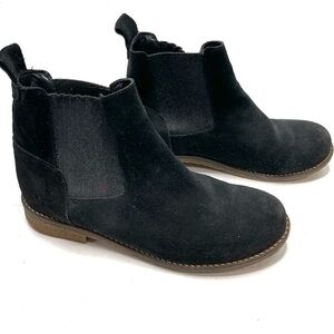 Bos & Co Black Suede Chelsea Boot